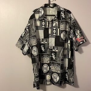 Chicago White Sox Baseball Graphic Button Front Shirt size XL